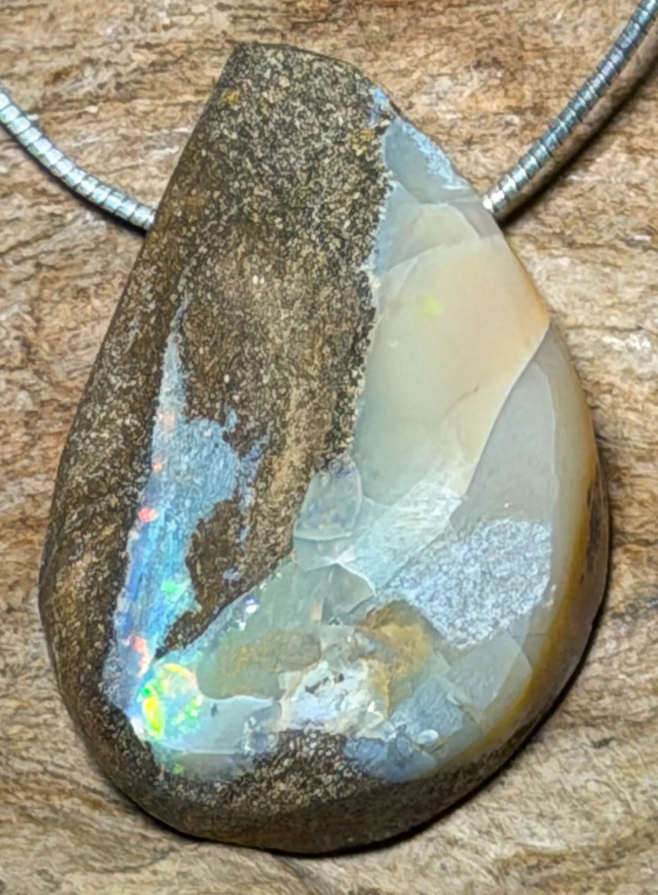 Australischer Boulder Opal Trommelstein Anhänger - Edelstein A Qualität #6203