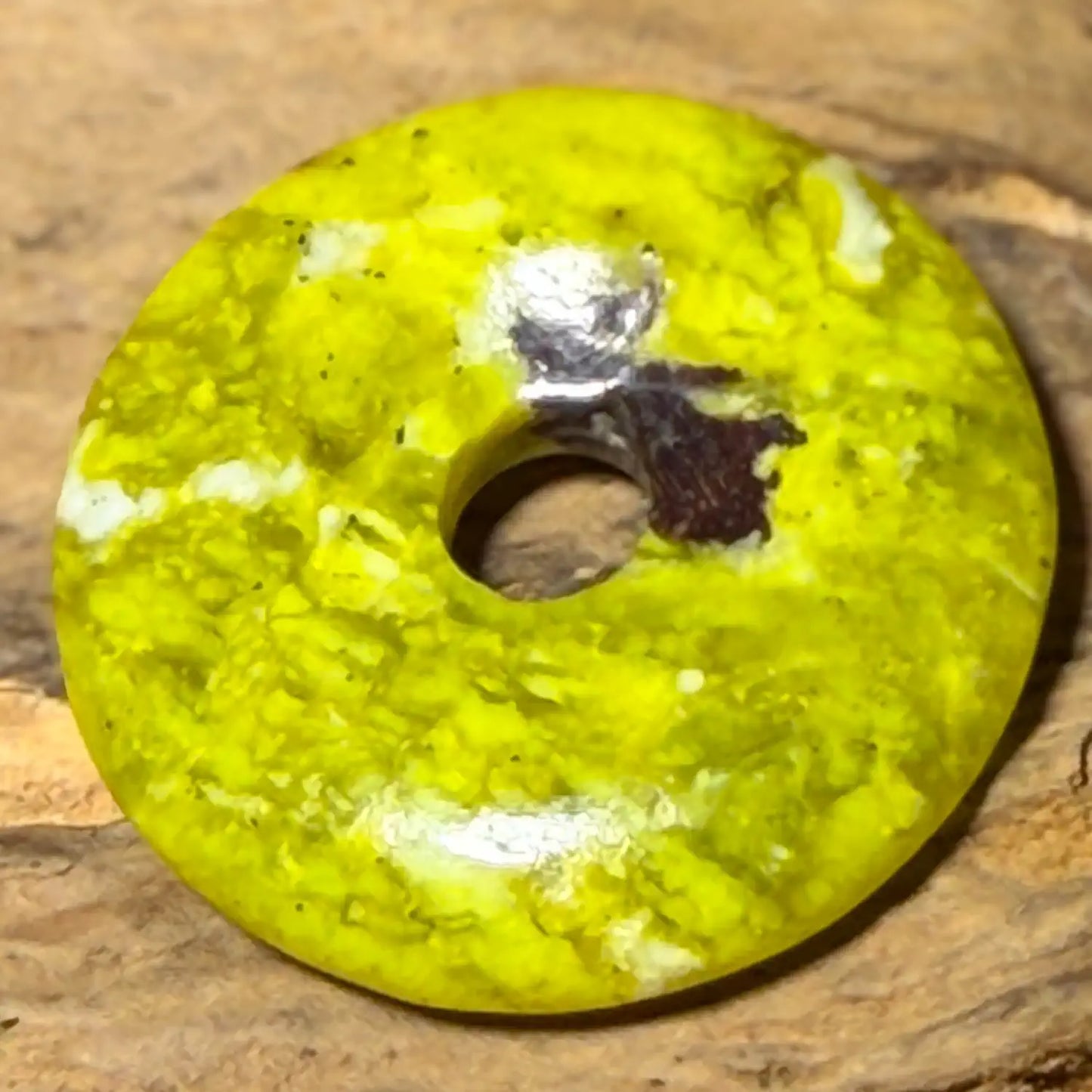 lizardit-jade-edelstein-donut-pi-scheibe-schmuck-ketten-anhaenger-heilstein-seelensteinchen-120626