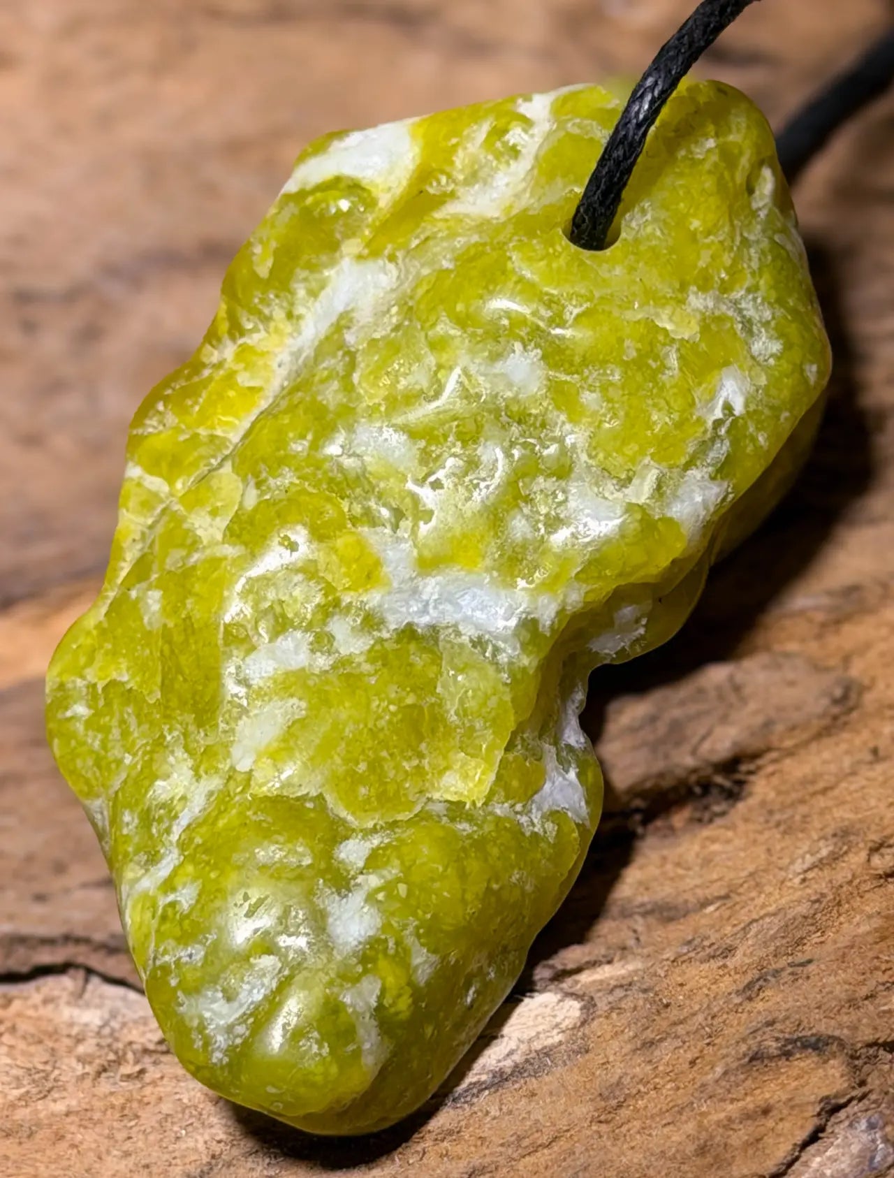 Lizardit / Norwegische Jade Trommelstein Edelstein Schmuck Ketten Anhänger #0559 - seelensteinchen