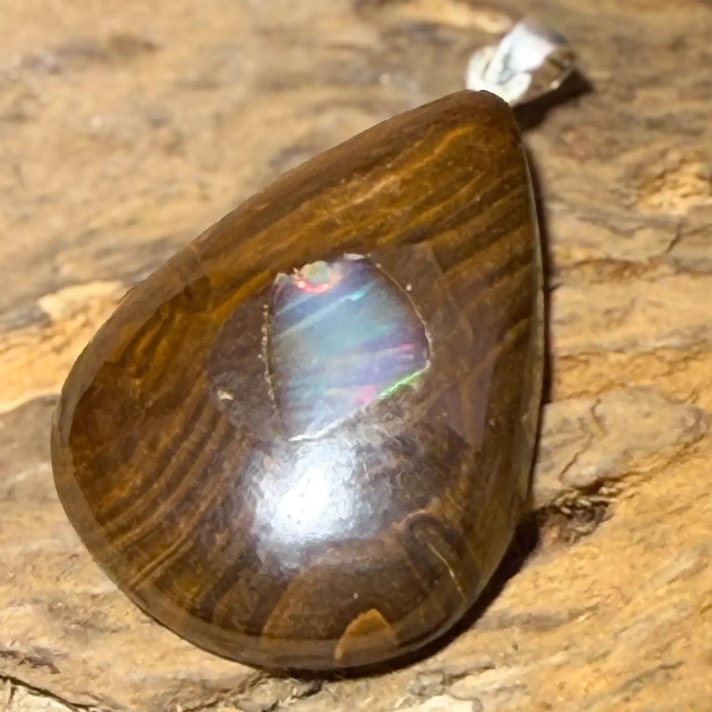 opal-cabochon-silber-schmuck-ketten-anhaenger-edelstein-heilstein-seelensteinchen