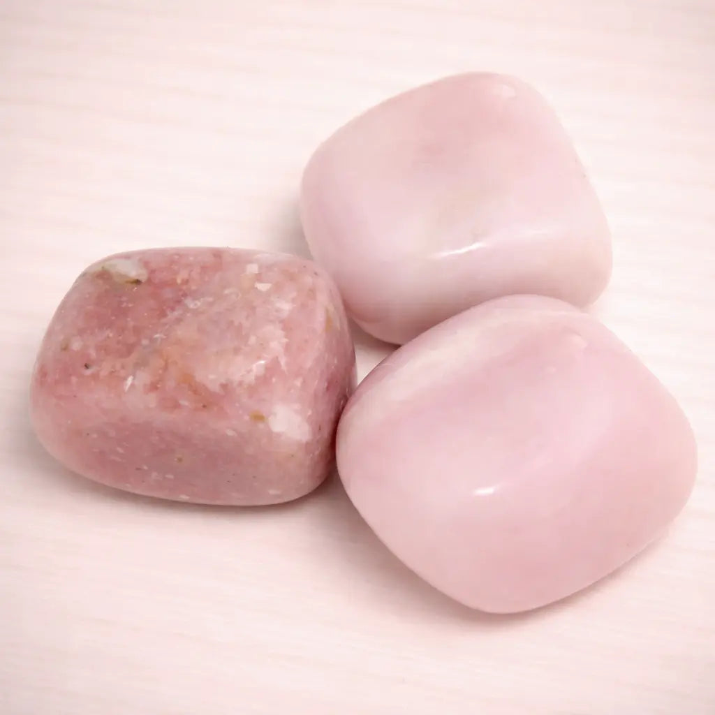 pink-opal-edelstein-trommelstein-handschmeichler-entspannung-massage-chakra-seelensteinchen