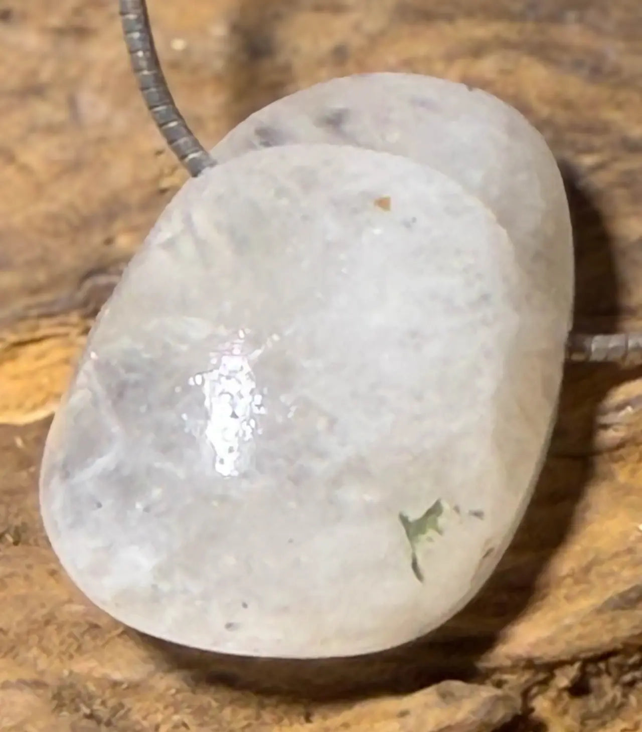 Regenbogenmondstein - weißer Labradorit Trommelstein Edelstein Schmuck Ketten Anhänger #5191 - seelensteinchen