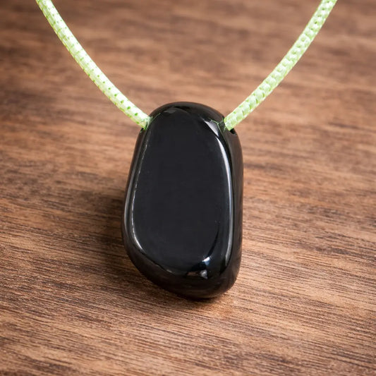 stoffband-lindgruen-edelstein-kette-seelensteinchen