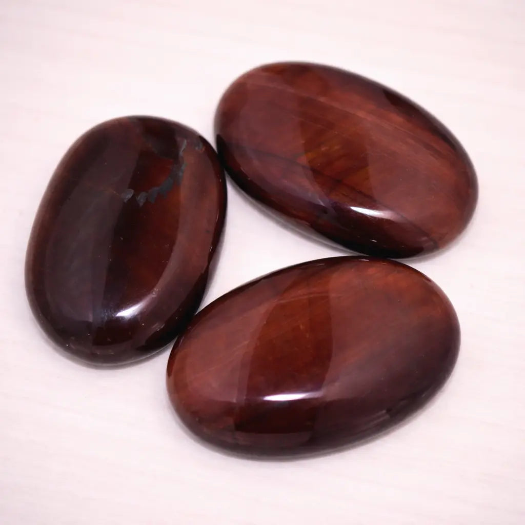 tigerauge-rot-edelstein-scheibenstein-handschmeichler-entspannung-massage-chakra-seelensteinchen