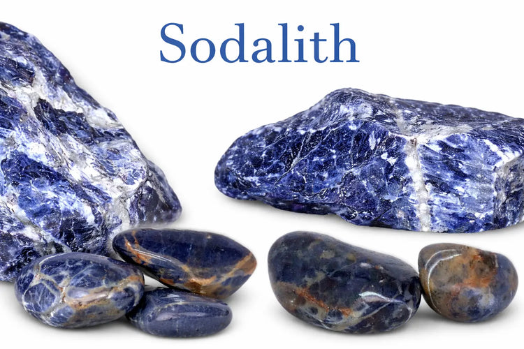 sodalith-edelstein-heilstein-schmuck-edelsteinkette-mineralien-seelensteinchen