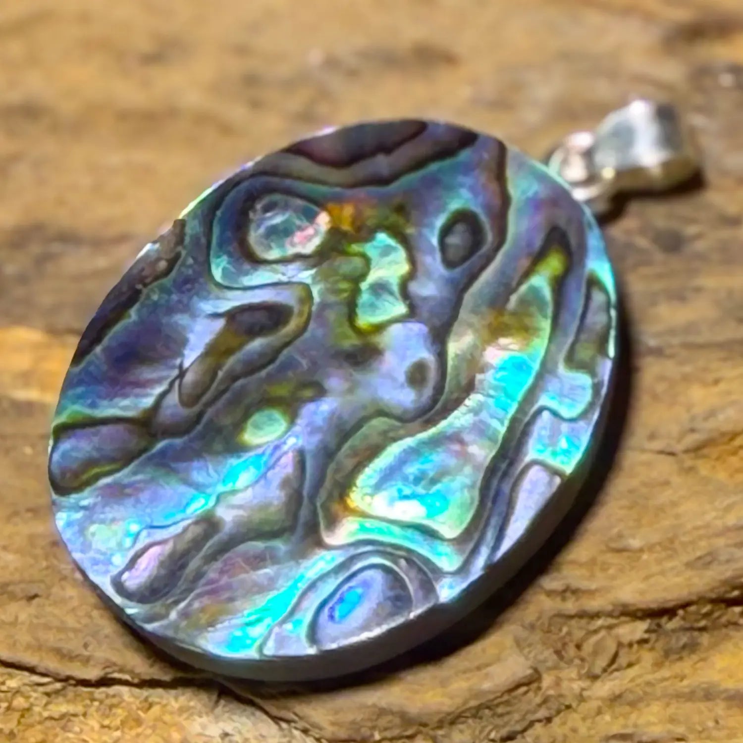 abalone-muschel-edelstein-cabochon-schmuck-ketten-anhaenger-heilstein-925er-silber-seelensteinchen