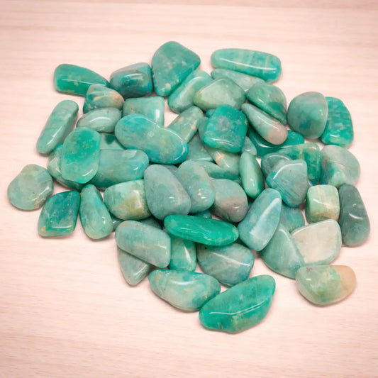 amazonit-mini-edelstein-trommelstein-handschmeichler-entspannung-massage-chakra-seelensteinchen