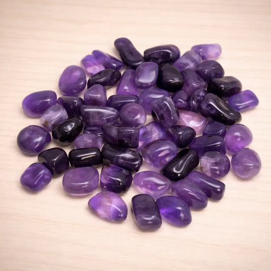 amethyst-edelstein-trommelstein-mini-handschmeichler-entspannung-massage-chakra-seelensteinchen