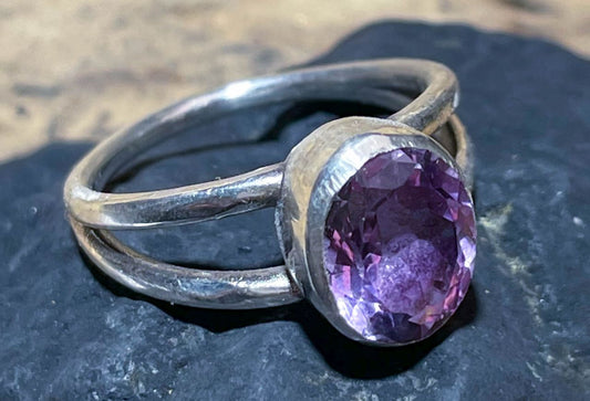 Amethyst Edelstein Ring aus 935er Silber Schmuck - facettiert - lila - Made in Germany - Größe 57 - #5315