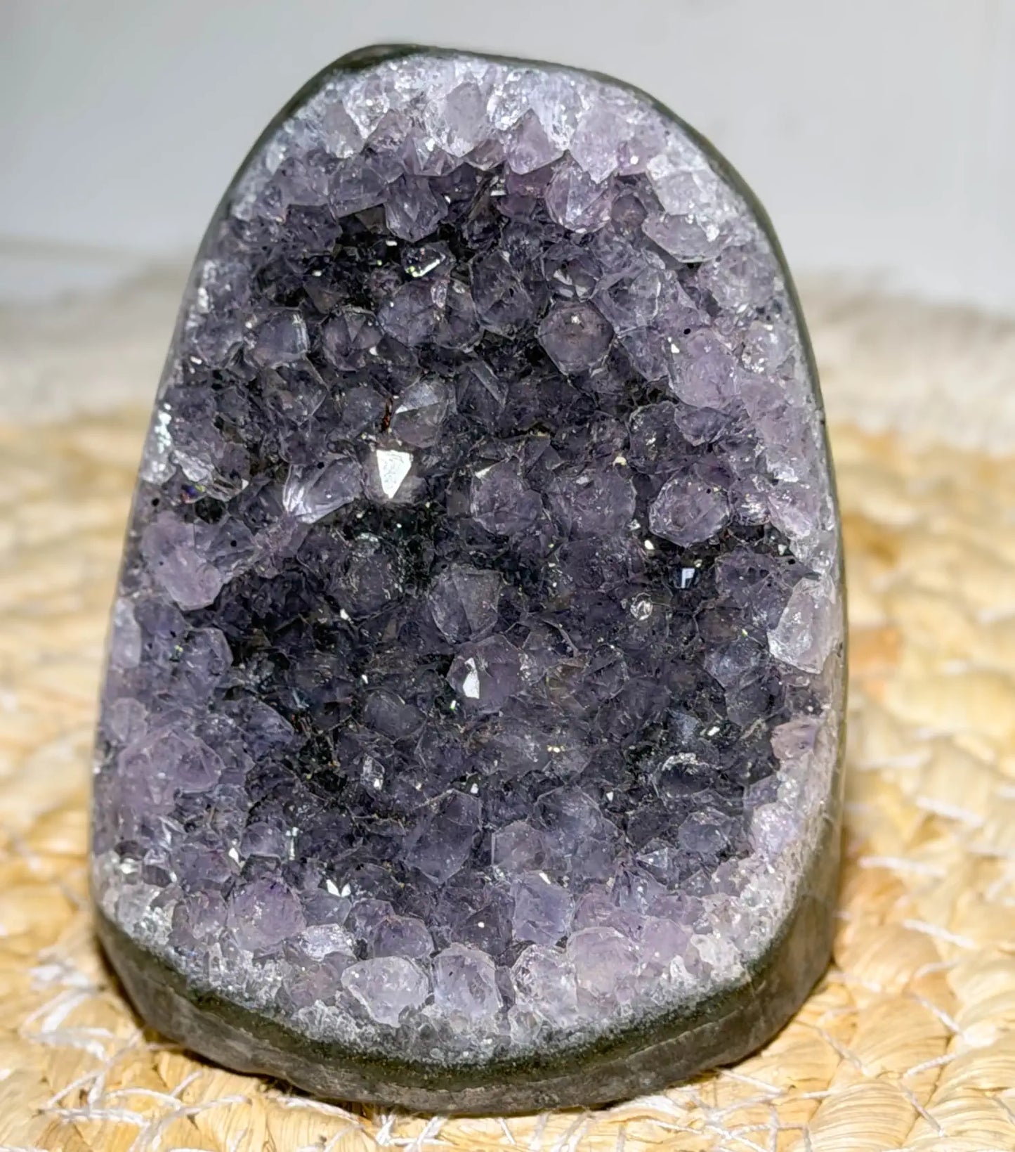 amethystdruse-edelstein-kristall-mineralien-heilstein-druse-080726
