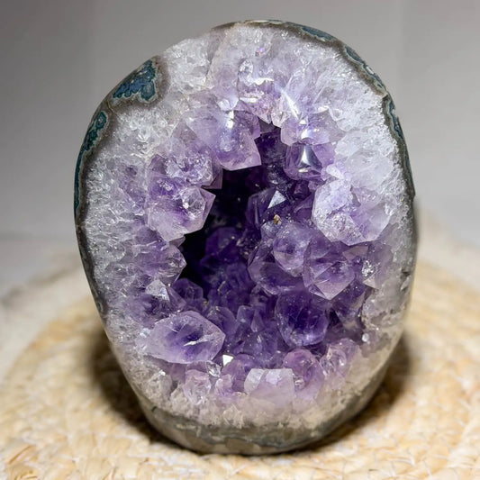 amethystdruse-edelstein-mineralien-aufladen-heilstein-uruguay-seelensteinchen-160526-2