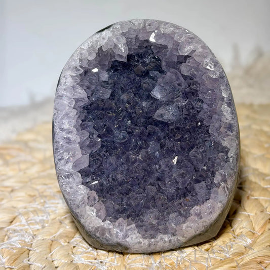 amethystdruse-edelstein-mineralien-uruguay-heilstein-seelensteinchen-120626-4