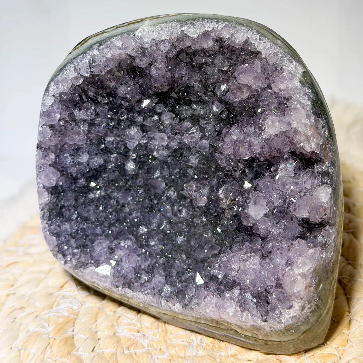 amethystdruse-edelstein-mineralien-uruguay-heilstein-seelensteinchen-120626-5