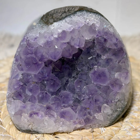 amethystdruse-edelstein-mineralien-uruguay-lila-seelensteinchen-250896-2