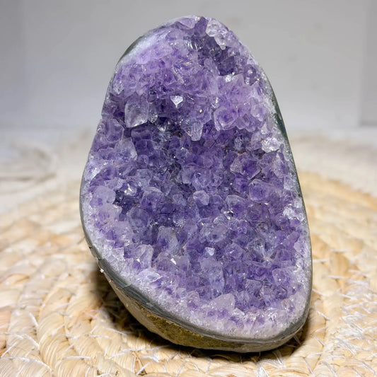 amethystdruse-edelstein-uruguay-lila-mineralien-seelensteinchen-220526-5