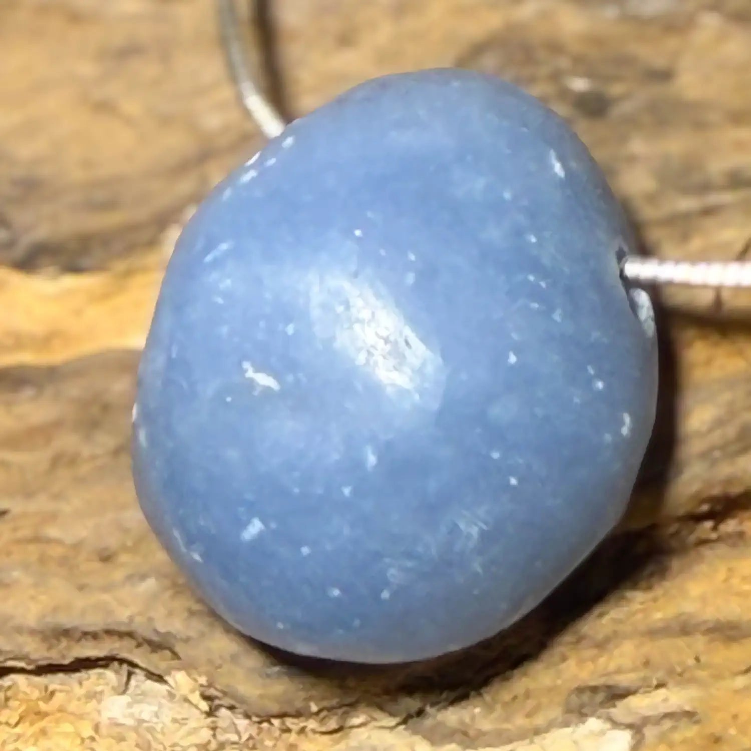 angelit-edelstein-trommelstein-schmuck-ketten-anhaenger-heilstein-080726