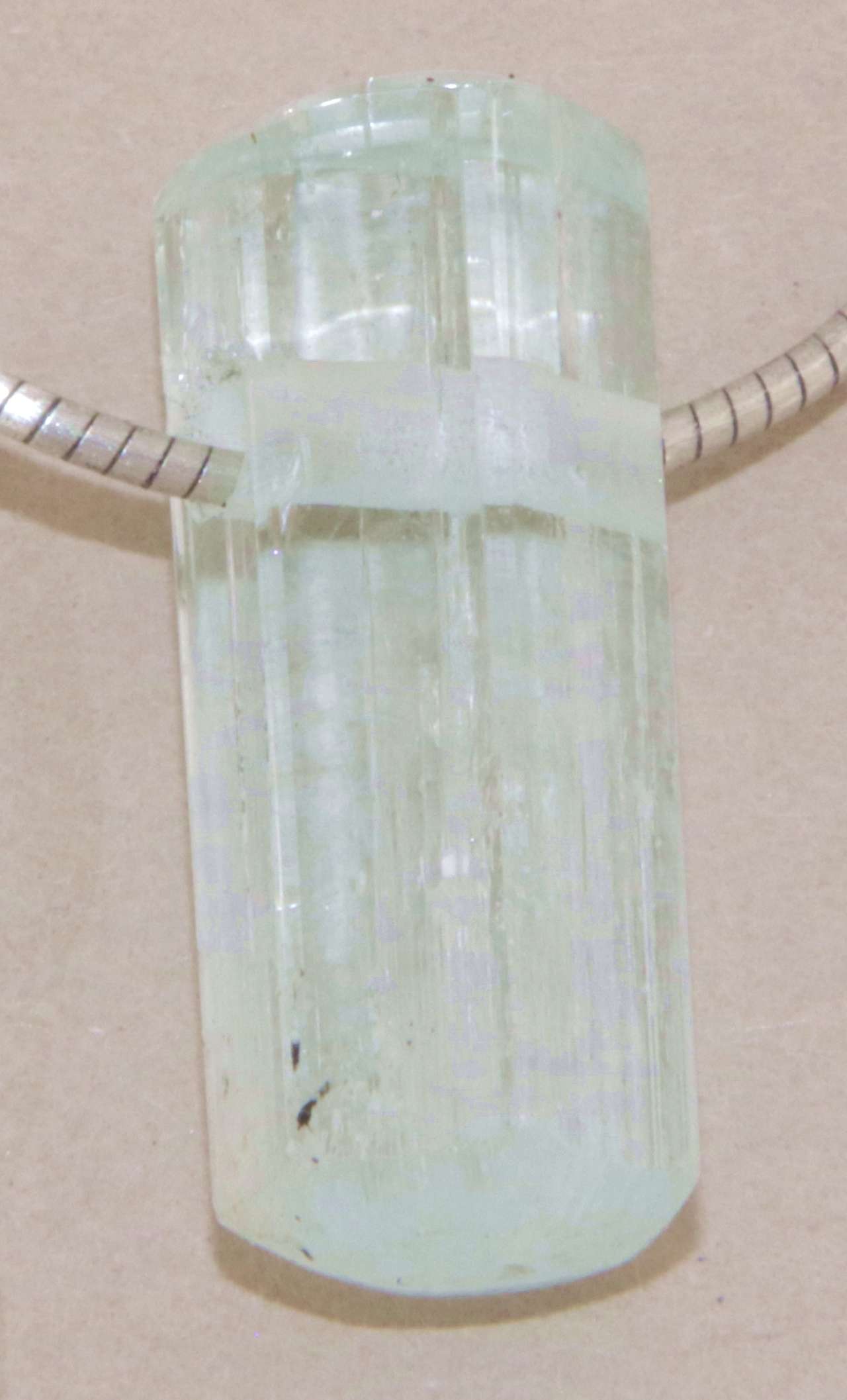 Aquamarin Kristall Trommelstein Edelstein - Schmuck Ketten Anhänger - A Qualität #6180