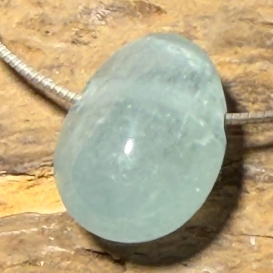 aquamarin-edelstein-schmuck-ketten-anhaenger-heilstein-180726