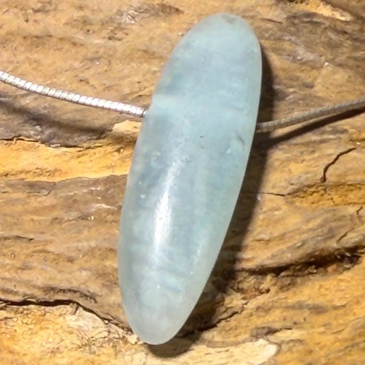 aquamarin-edelstein-trommelstein-schmuck-ketten-anhaenger-heilstein-200726
