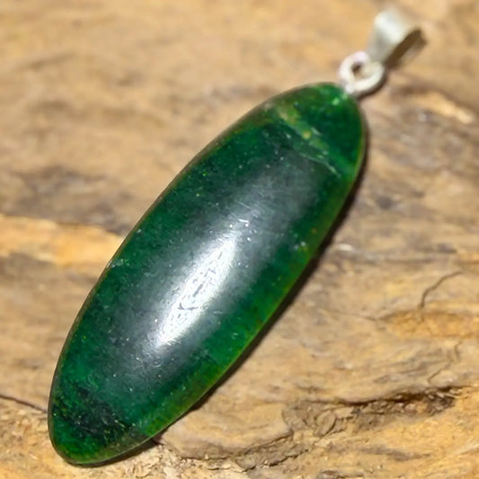 aventurin-edelstein-cabochon-schmuck-ketten-anhaenger-heilstein-925er-silber-seelensteinchen
