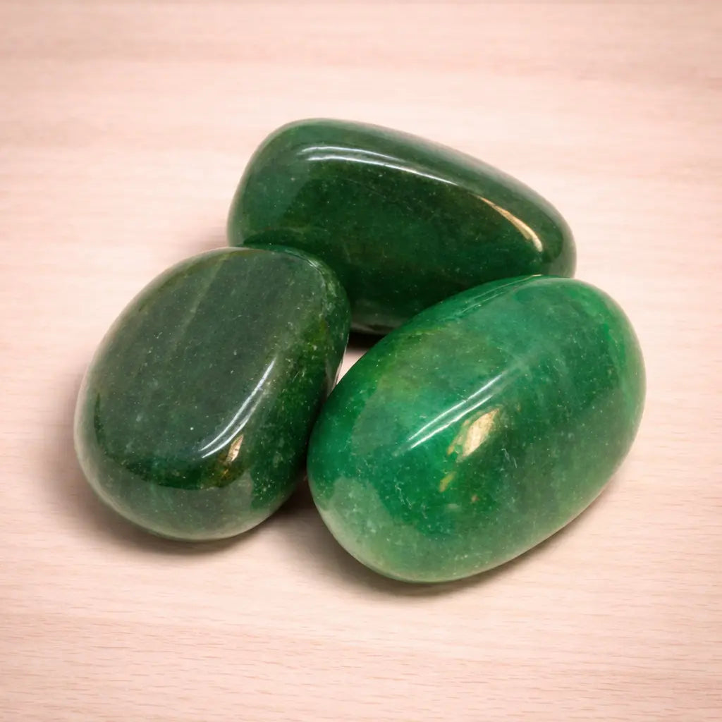 aventurin-edelstein-trommelstein-handschmeichler-entspannung-massage-chakra-seelensteinchen