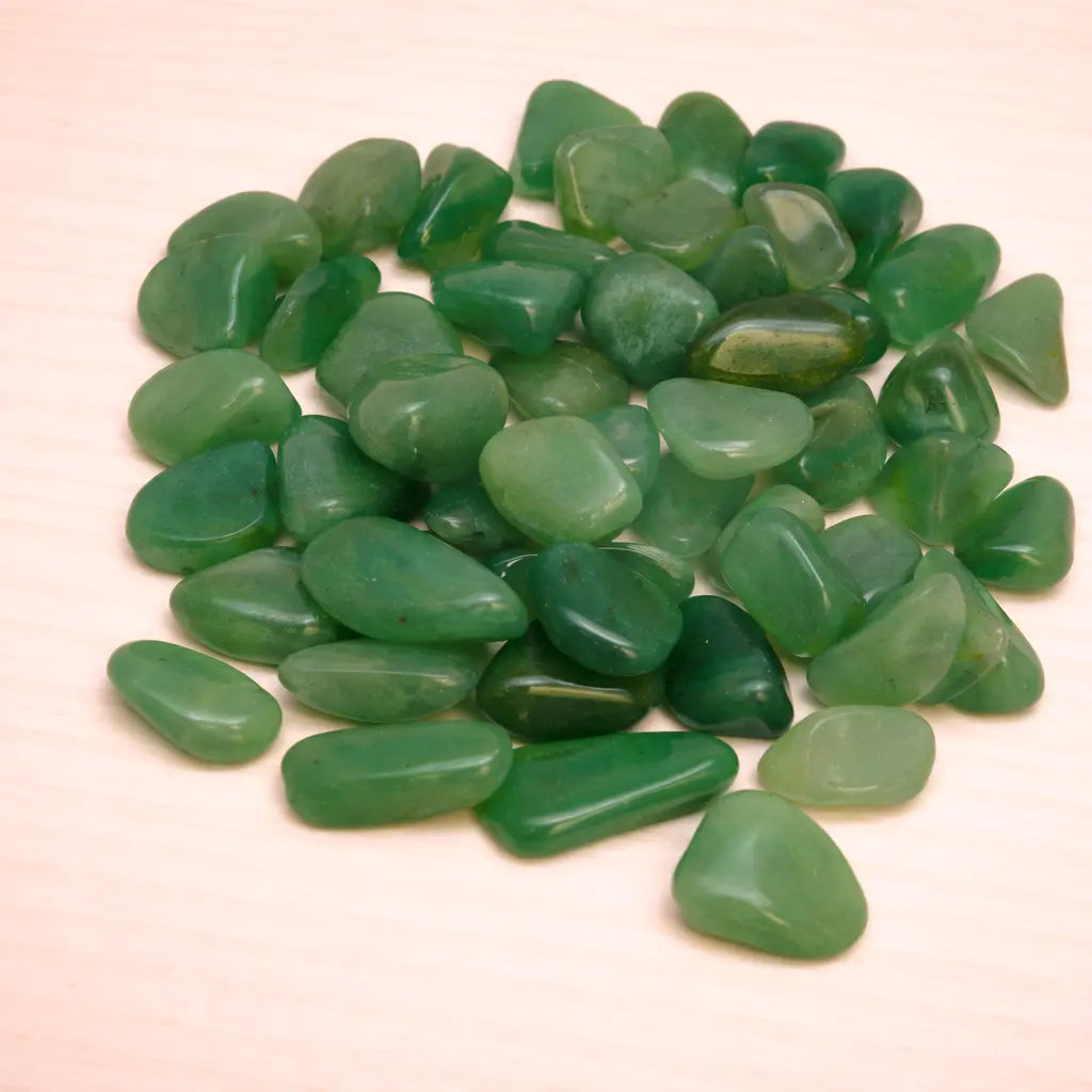 aventurin-mini-edelstein-trommelstein-handschmeichler-entspannung-massage-chakra-seelensteinchen