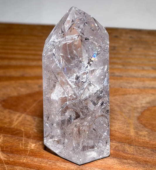 bergkristall-edelstein-mineralien-spitze-brasilien-seelensteinchen-250626-2