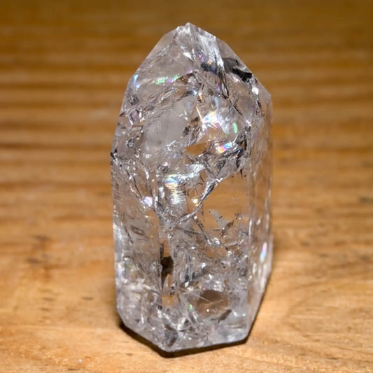 bergkristall-edelstein-mineralien-spitze-brasilien-seelensteinchen-260626-2