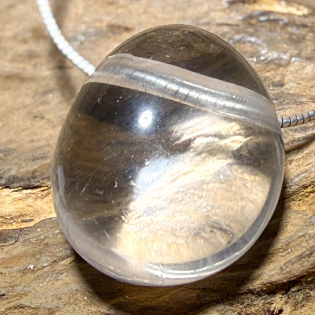 bergkristall-edelstein-schmuck-ketten-anhaenger-heilstein-221026