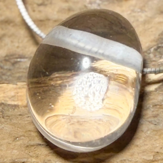 bergkristall-edelstein-trommelstein-schmuck-ketten-anhaenger-heilstein-180926