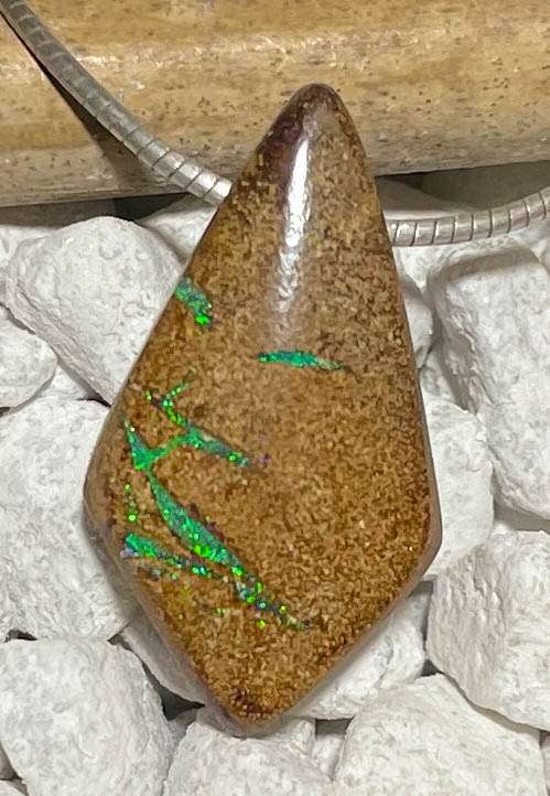 Australischer Boulder Opal Trommelstein Schmuck Ketten Anhänger - Edelstein A Qualität #6945