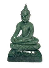 Buddha Figur aus Burma Jade - Handgeschnitzt - AAA Qualität #5136