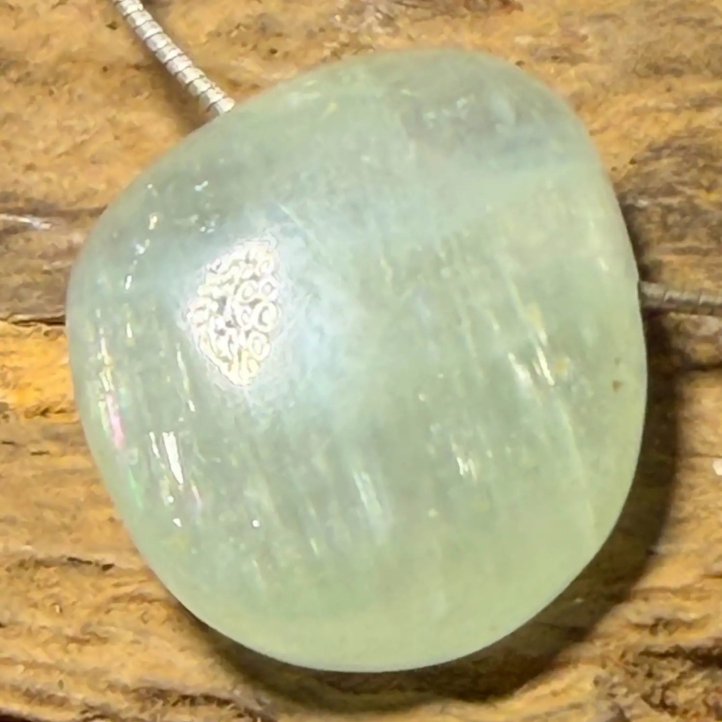 calcit-edelstein-schmuck-ketten-anhaenger-heilstein-180726