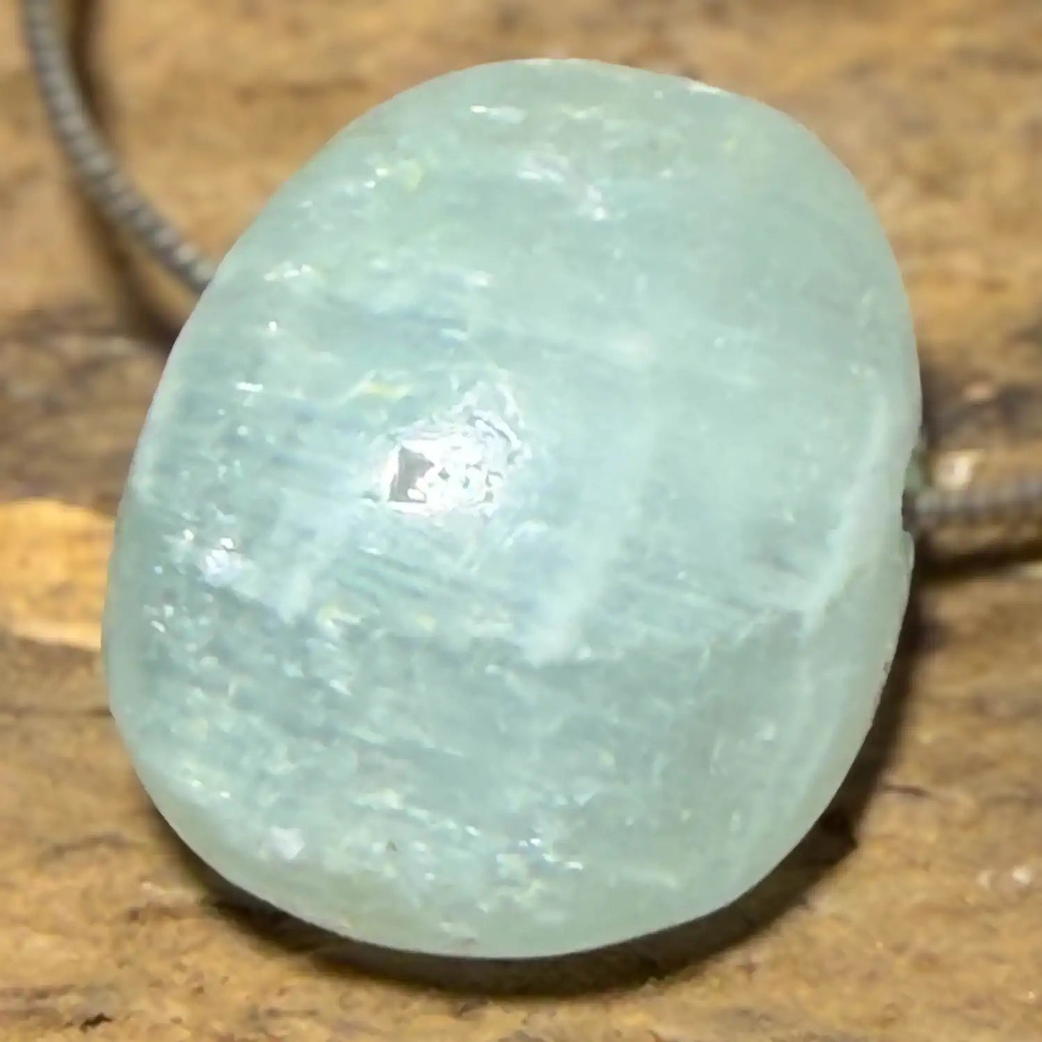 calcit-edelstein-schmuck-ketten-anhaenger-trommelstein-heilstein-seelensteinchen-120626