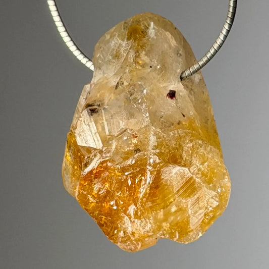 citrini-edelstein-trommelstein-schmuck-anhaenger-kette-collier-heilstein-200826-2