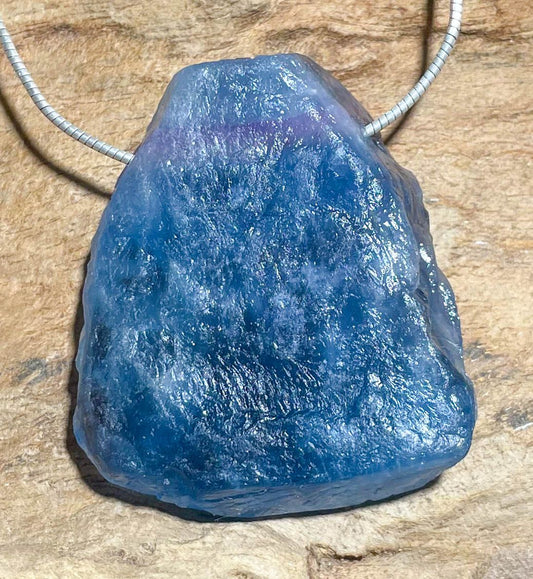 blauer Fluorit Rohstein Kristall Edelstein Schmuck Ketten Anhänger - A Qualität #6989