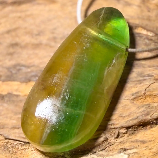 fluorit-edelstein-schmuck-ketten-anhaenger-trommelstein-heilstein-seelensteinchen-280526