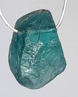 blauer Fluorit Rohstein Kristall Edelstein Schmuck Ketten Anhänger - A Qualität #6985