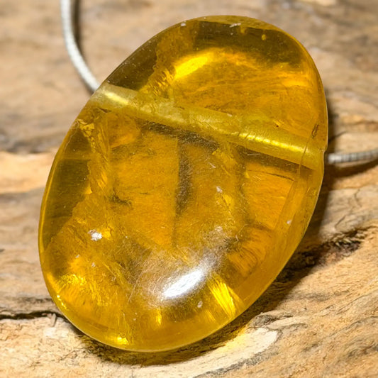 fluorit-edelstein-trommelstein-schmuck-ketten-anhaenger-heilstein-080726