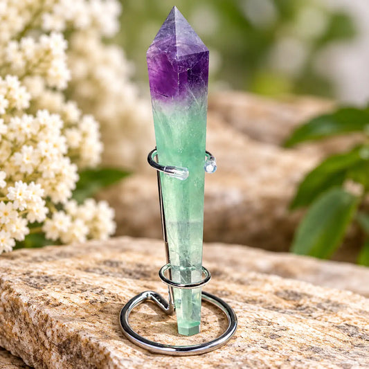 fluorit-spitze-kristall-mineralien-edelstein-251026-2