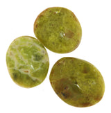 grüner Opal - Chloropal Edelstein - Trommelstein - Handschmeichler - A Qualität #6589