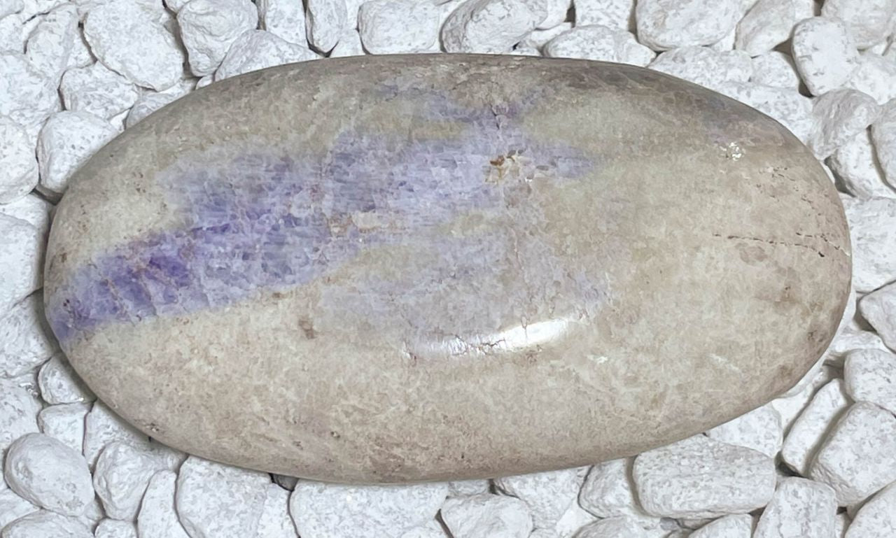 Hackmanit Seifenstein - Handschmeichler - Auflagestein - Massagestein 90g, poliert - Sonderqualität #6806