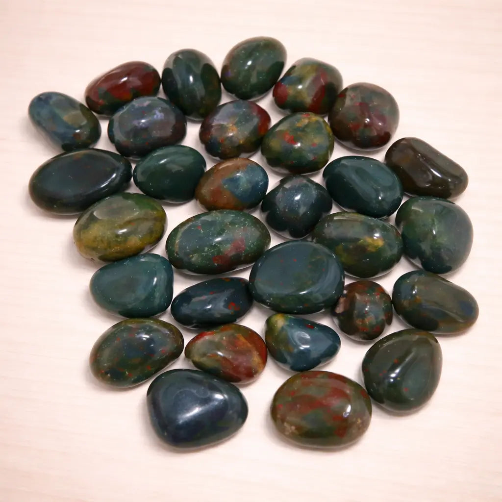 heliotrop-mini-edelstein-trommelstein-handschmeichler-entspannung-massage-chakra-seelensteinchen