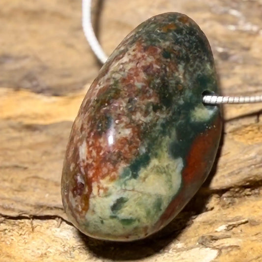 heliotropi-edelstein-trommelstein-schmuck-anhaenger-kette-collier-heilstein-200826