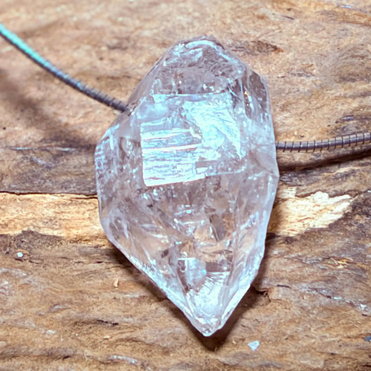 herkimer-diamant-edelstein-schmuck-ketten-anhaenger-heilstein-061026-2
