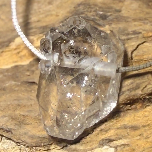 herkimer-diamant-edelstein-trommelstein-schmuck-ketten-anhaenger-heilstein-010726-2