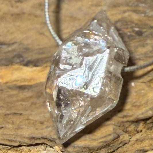 herkimer-diamant-edelstein-trommelstein-schmuck-ketten-anhaenger-heilstein-080726-2