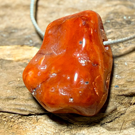 karneol-edelstein-schmuck-ketten-anhaenger-heilstein-061026