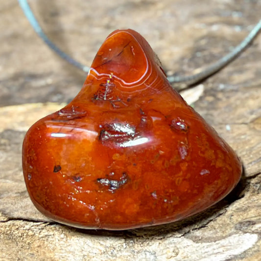karneol-edelstein-schmuck-ketten-anhaenger-heilstein-241026