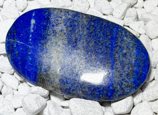 Lapislazuli Seifenstein - Handschmeichler - Auflagestein - Massagestein - 50g, poliert #6531 - seelensteinchen